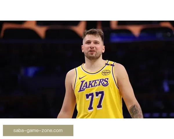 绿巨人领衔超级阵容马克西詹姆斯美队东契奇雷神斯图尔特争锋